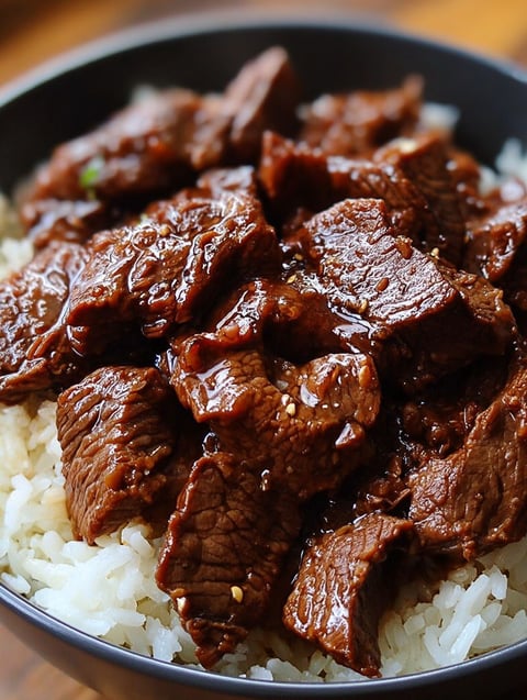 A bowl of slow cooker Korean beef.